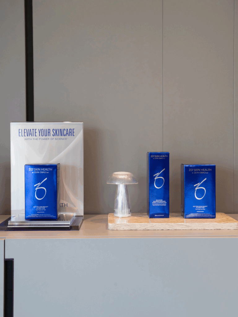 ZO Skin Health bőrápolási termékek elegáns klinikai környezetben